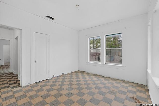 Image 25 of 36 For 3019 Houston W