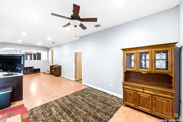 Image 10 of 32 For 1410 Santa Anna