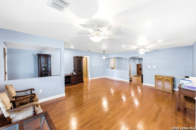 Image 2 of 32 For 1410 Santa Anna