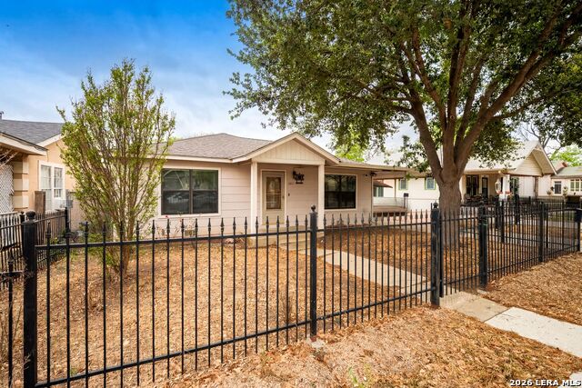 Image 32 of 32 For 1410 Santa Anna