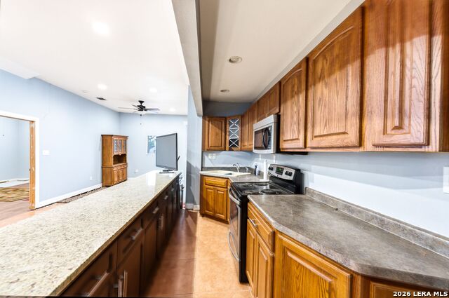 Image 8 of 32 For 1410 Santa Anna