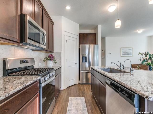 Image 10 of 30 For 8207 Chasemont