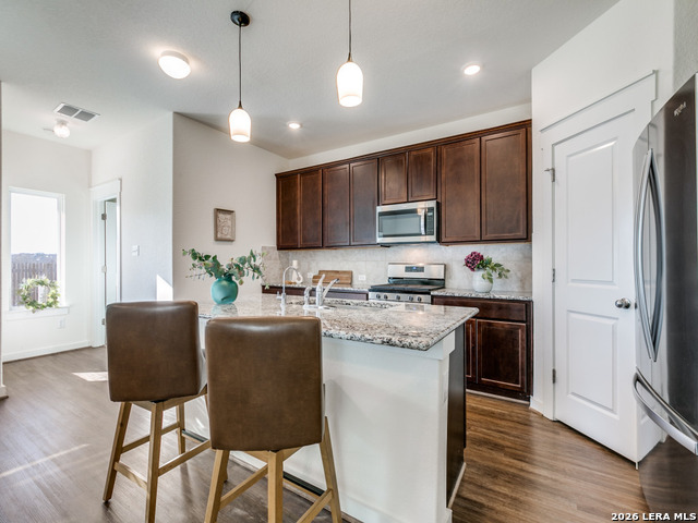 Image 11 of 30 For 8207 Chasemont