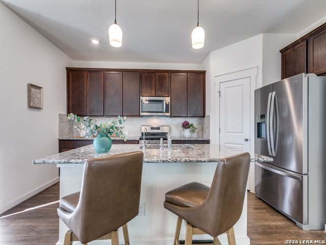 Image 13 of 30 For 8207 Chasemont