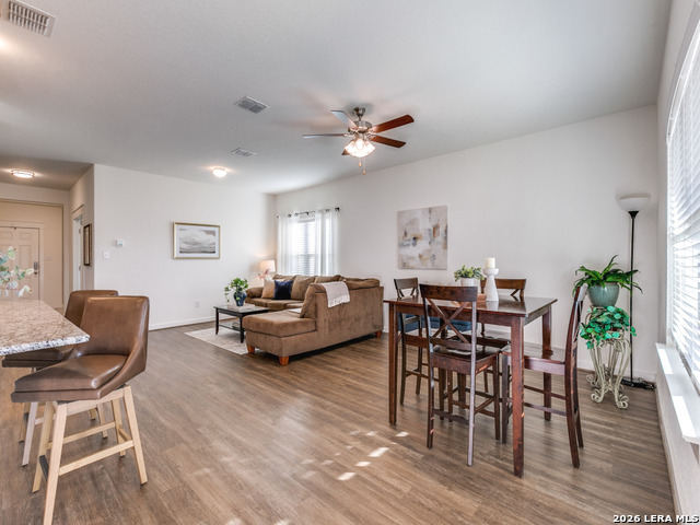 Image 15 of 30 For 8207 Chasemont