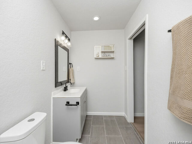 Image 24 of 27 For 612 Jamie Sue