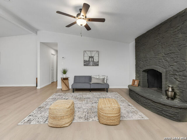 Image 7 of 27 For 612 Jamie Sue