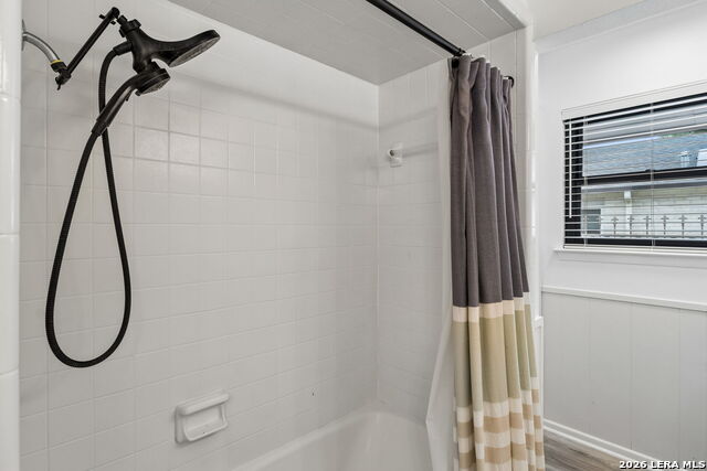 Image 19 of 33 For 3714 Twisted Oaks Dr