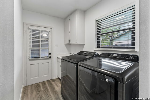 Image 26 of 33 For 3714 Twisted Oaks Dr