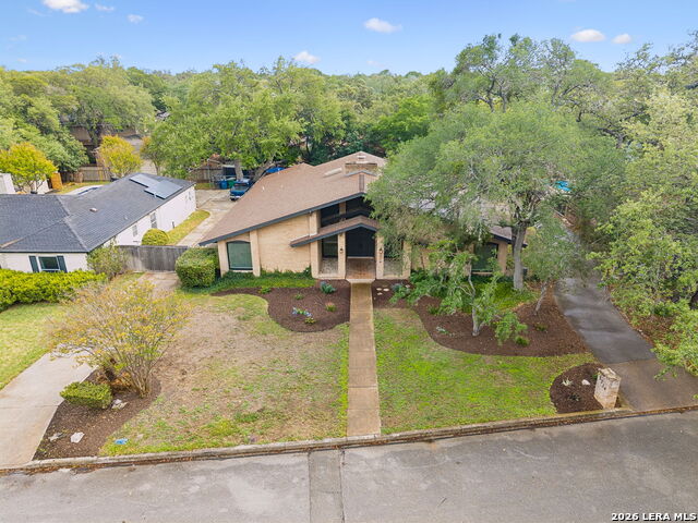 Image 29 of 33 For 3714 Twisted Oaks Dr