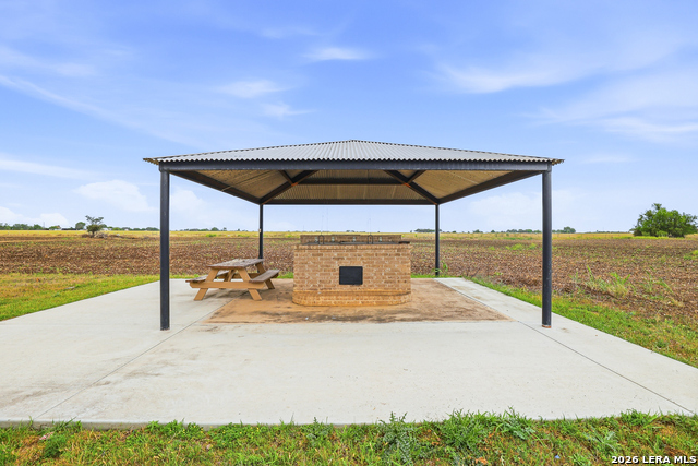 Image 32 of 48 For 13915 Dusty Fields