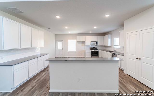 Image 8 of 34 For 14727 Sycamore Crossing