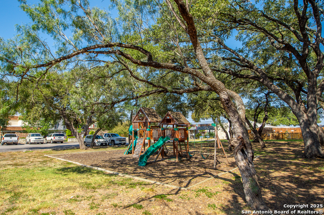 Image 40 of 51 For 619 Strings  619