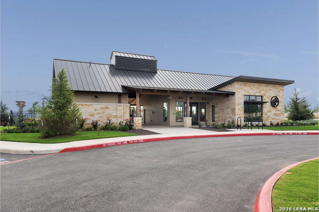 Image 16 of 33 For 14735 Sycamore Crossing