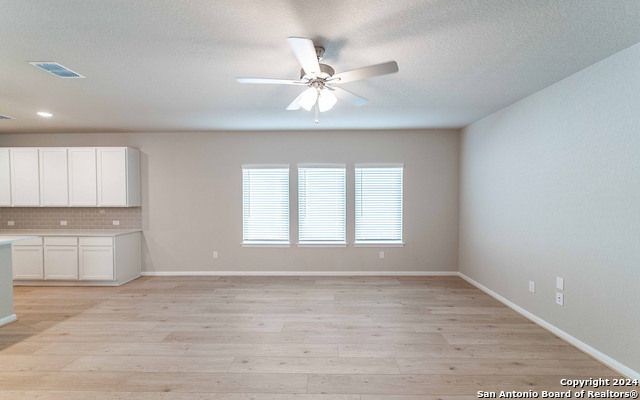 Image 7 of 33 For 14735 Sycamore Crossing