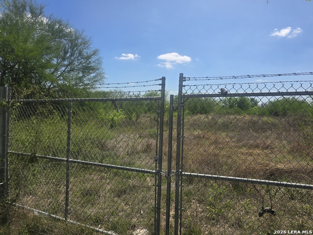 Image 5 of 9 For 2450 Mogford