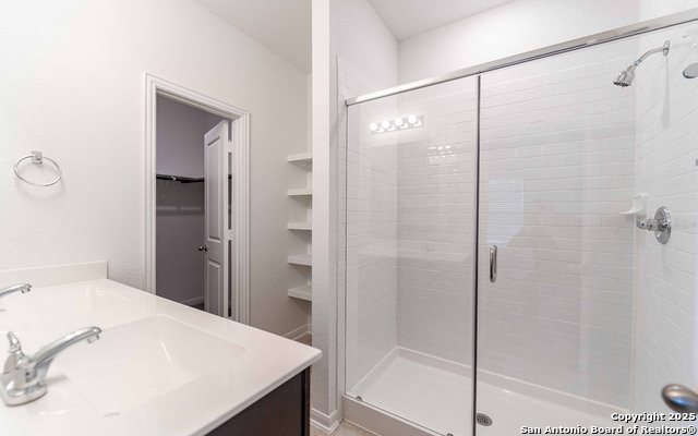 Image 11 of 20 For 5223 Olene Flats