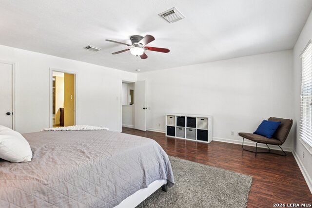 Image 22 of 42 For 15840 Walnut Creek