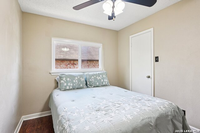 Image 31 of 42 For 15840 Walnut Creek