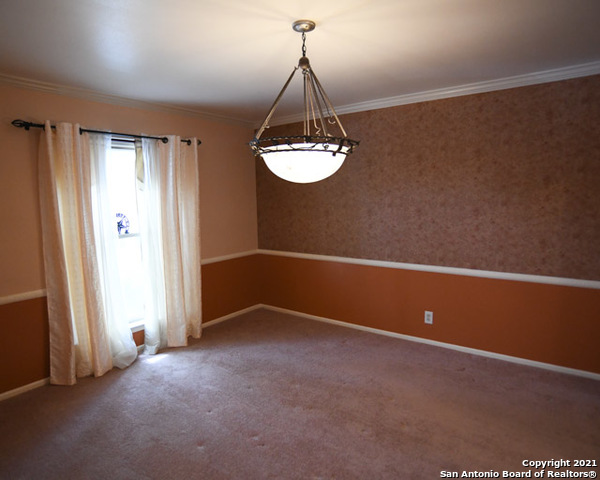 Image 17 of 23 For 6207 Shady Brook