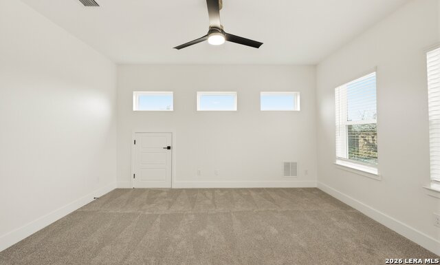 Listing photo id 23 for 108 Dowdy St