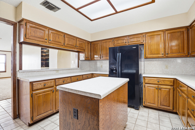 Listing photo id 11 for 13915 Dusty Fields