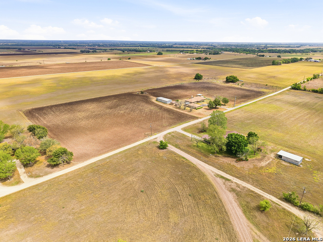 Listing photo id 46 for 13915 Dusty Fields