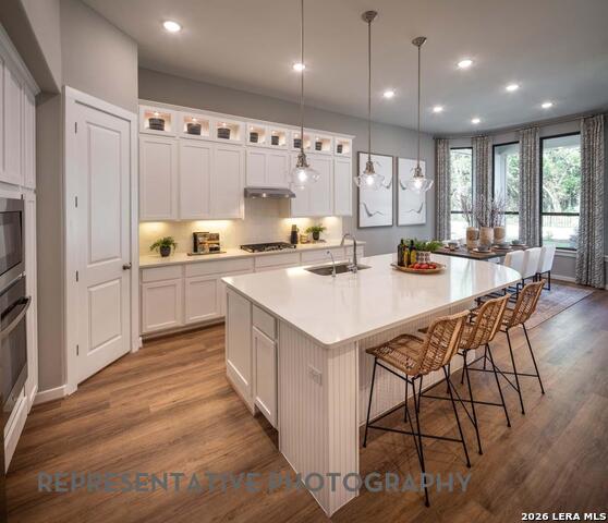 Listing photo id 4 for 1014 Thiele Street