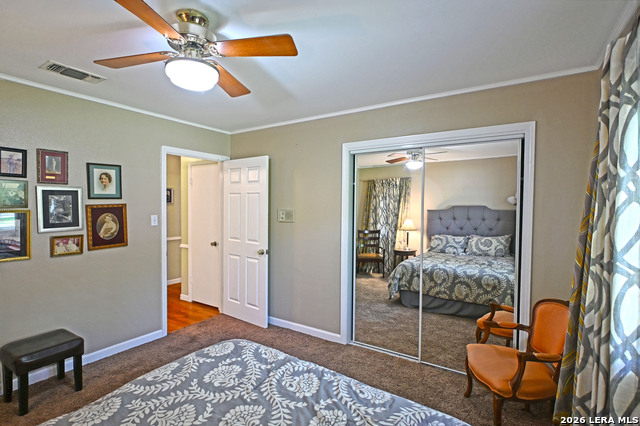 Image 22 of 47 For 877 Twin Oaks