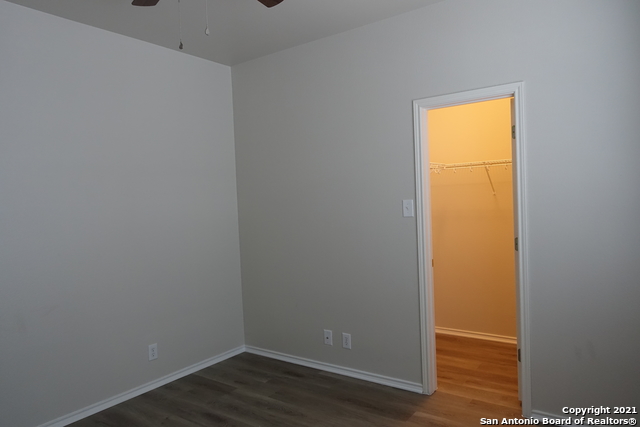 Image 24 of 35 For 15838 Drexel