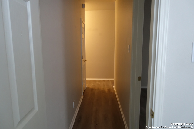 Image 27 of 35 For 15838 Drexel