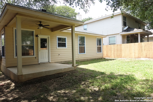 Image 30 of 35 For 15838 Drexel