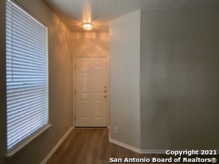 Image 4 of 35 For 15838 Drexel