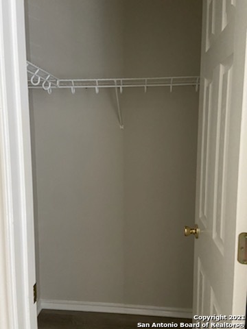 Image 9 of 35 For 15838 Drexel