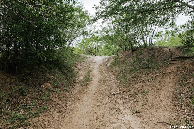 Image 13 of 43 For 1065 Fm 477  