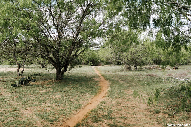 Image 23 of 43 For 1065 Fm 477  