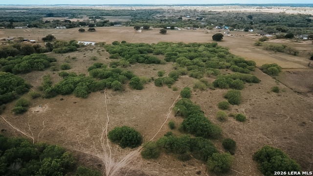 Image 39 of 43 For 1065 Fm 477  