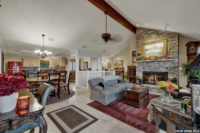 Image 11 of 48 For 605 High Oaks