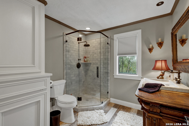 Image 30 of 48 For 605 High Oaks