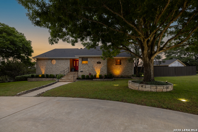 Image 40 of 48 For 605 High Oaks