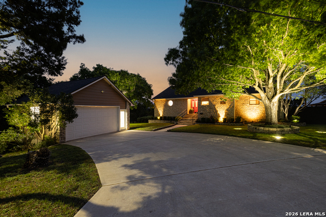 Image 41 of 48 For 605 High Oaks