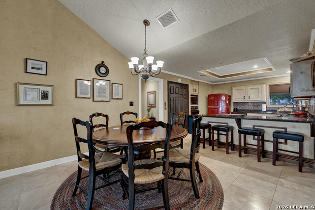 Image 7 of 48 For 605 High Oaks