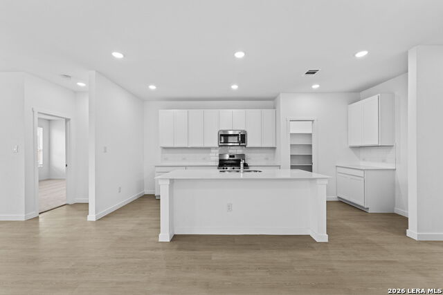 Image 15 of 27 For 4642 Legacy Trail