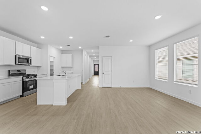 Image 17 of 27 For 4642 Legacy Trail