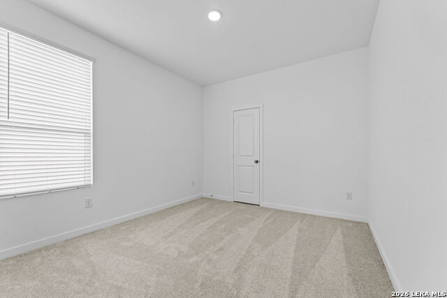 Image 4 of 27 For 4642 Legacy Trail