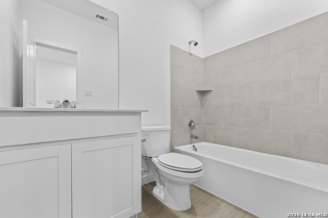 Image 9 of 27 For 4642 Legacy Trail