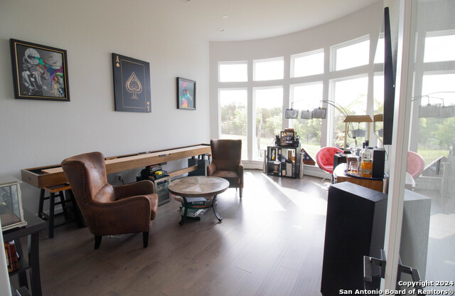 Image 12 of 42 For 10506 Purple Hackett