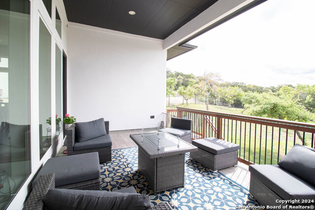 Image 42 of 42 For 10506 Purple Hackett