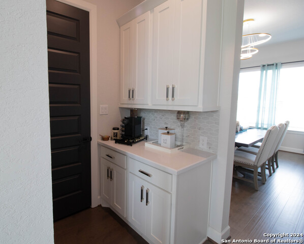 Image 8 of 42 For 10506 Purple Hackett