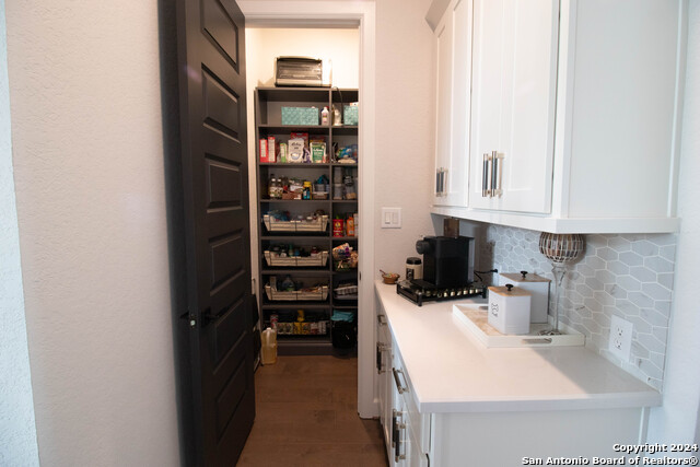 Image 9 of 42 For 10506 Purple Hackett